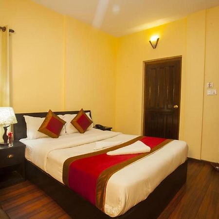 Hotel Aerotech Near Igi Airport New Delhi Buitenkant foto