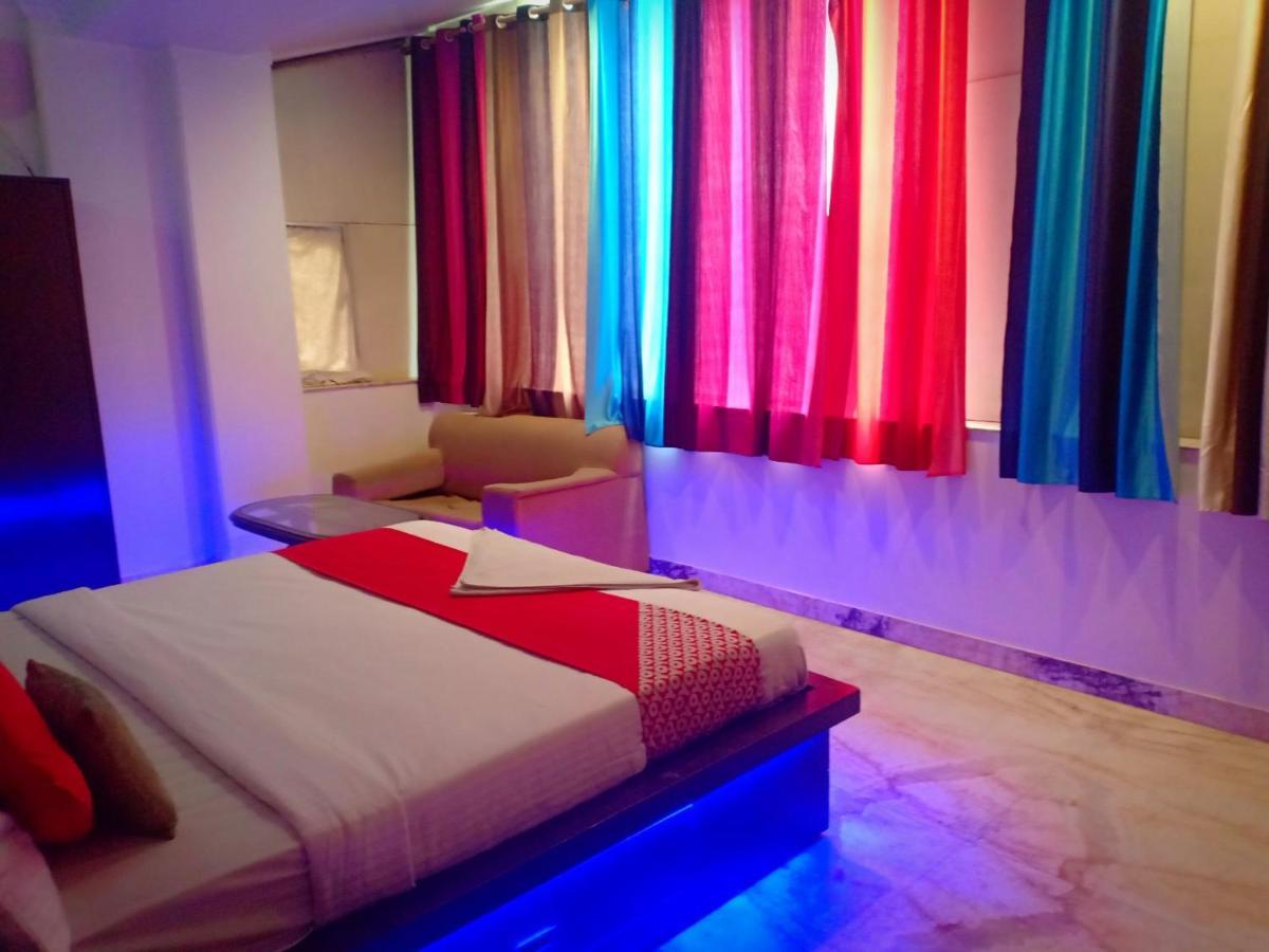 Hotel Aerotech Near Igi Airport New Delhi Buitenkant foto