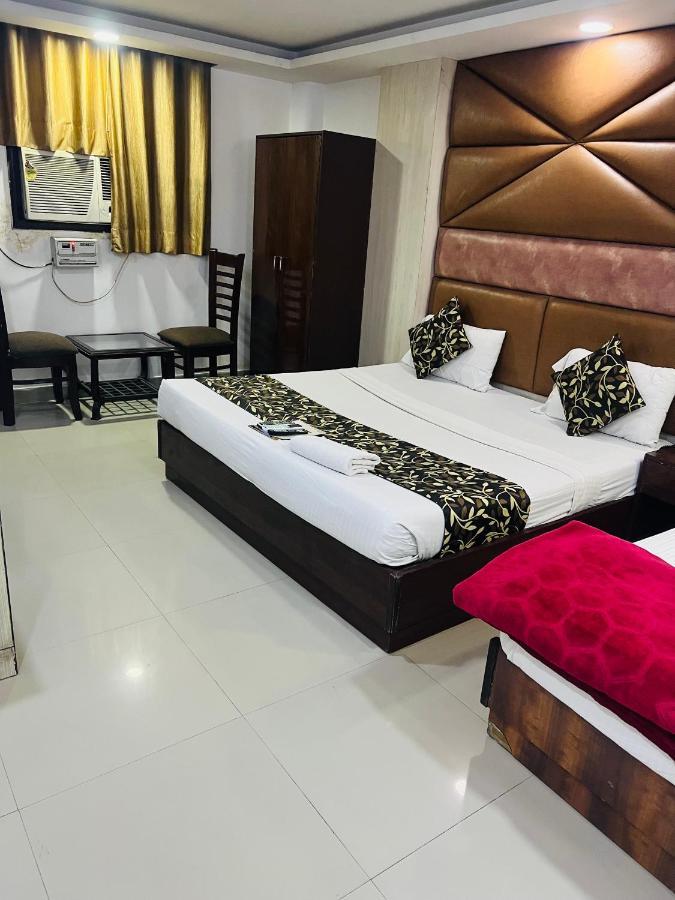 Hotel Aerotech Near Igi Airport New Delhi Buitenkant foto
